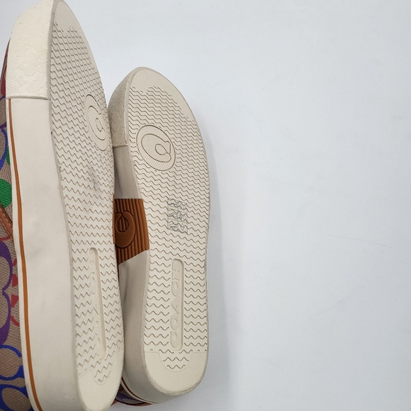 COACH Pride Slip-On Skate Rainbow Signature 10.5D (M) - Picture 3 of 3